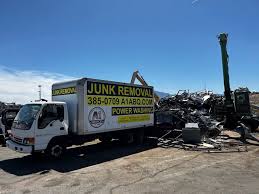 Best Basement Cleanout  in Warren, MI